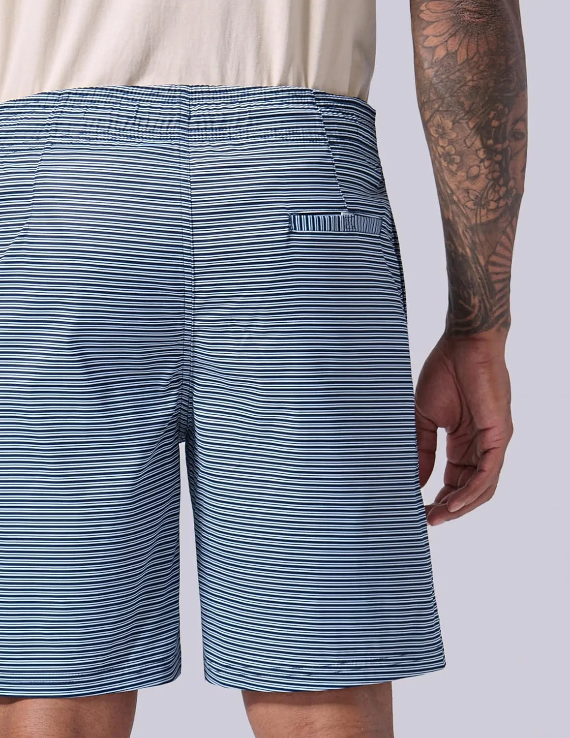 3 Pack Men's Relaxed Fit 8" Drawstring Walk Shorts with Pockets Midweight Woven Casual Wear