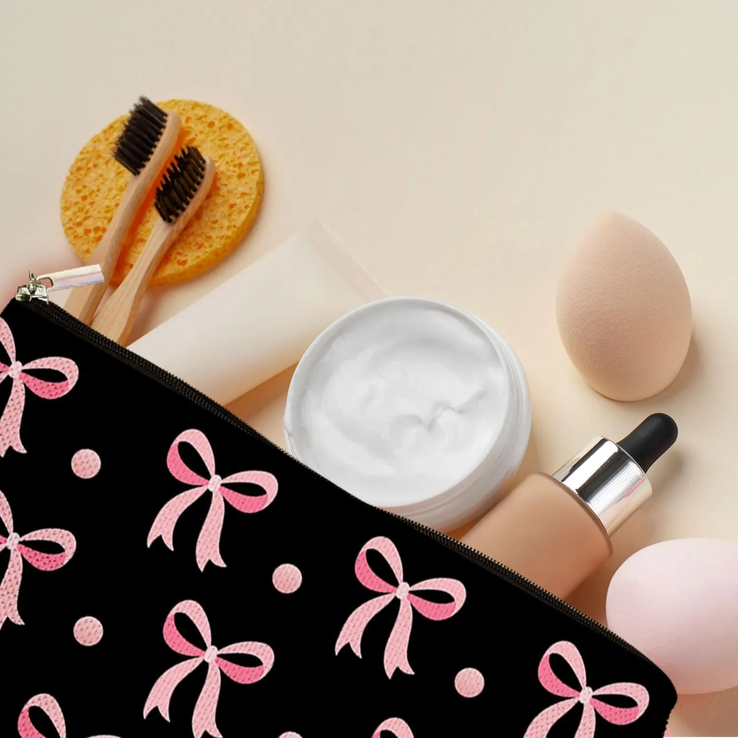 Black Pink Coquette Bow Makeup Bag, Funky Pouch Birthday Christmas Gift for Bestie Girls Daughter Bridesmaid Women, Preppy Gifts,Travel Makeup Bag for Women