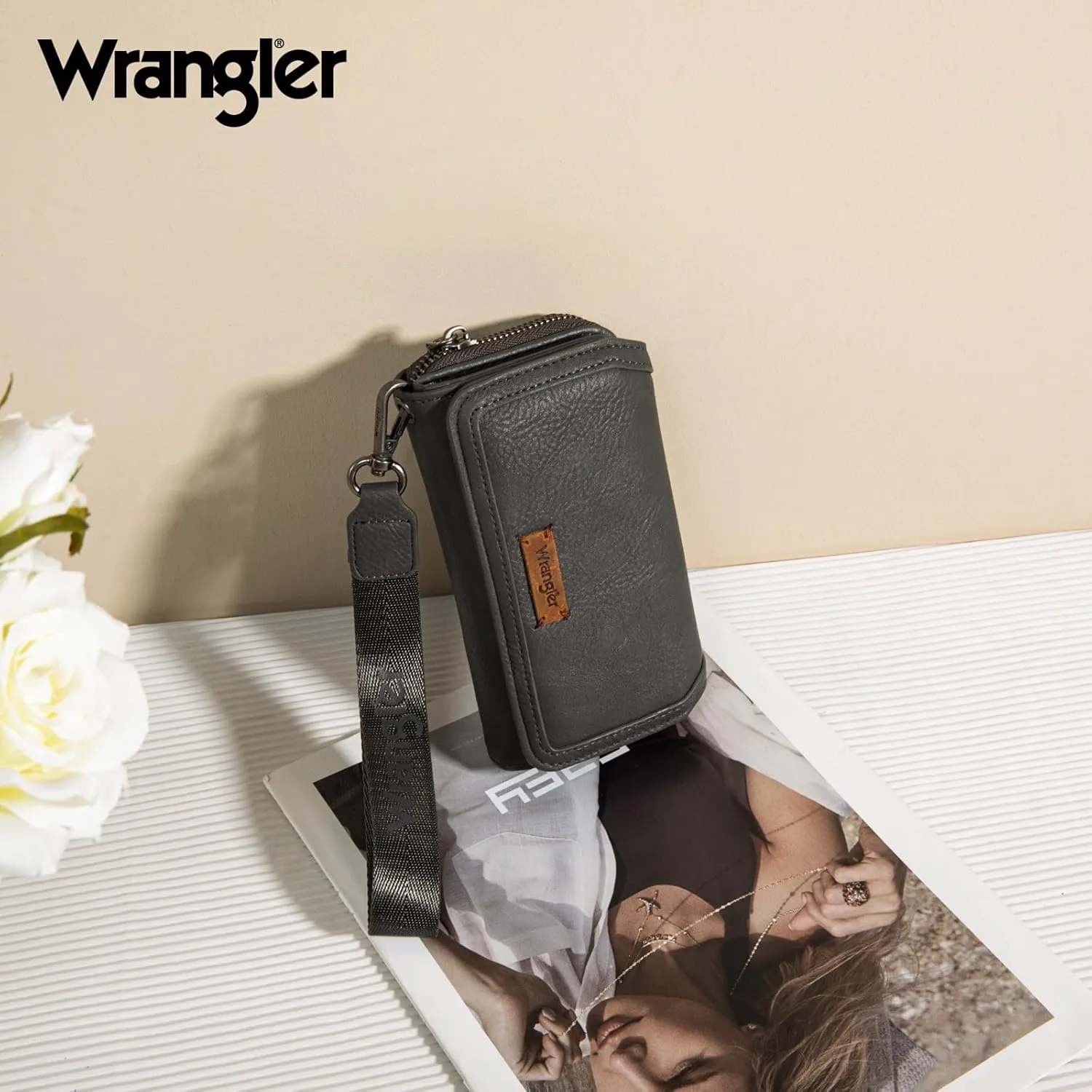 Montana West X Wrangler Wallet Purse for Women Minimalist Wristlet Wallet with RFID Blocking Credit Card Holder
